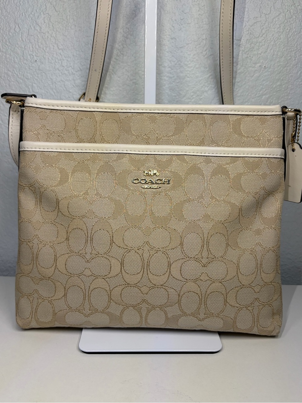 NWOT COACH SIGNATURE CANVAS FILE CROSSBODY BAG #F29960 - Picture 3 of 11